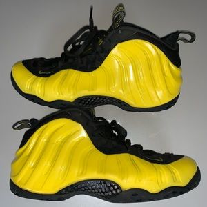 Rare Nike Foamposite One Wu-Tang Optic Yellow